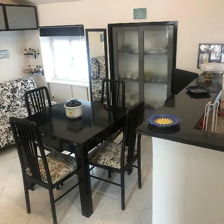 Via Al Mare Apartment Levanto